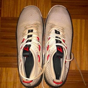 Damian Lillard Basketball Shoes